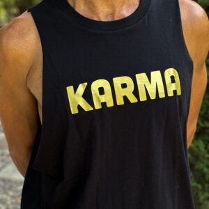 Camiseta karma